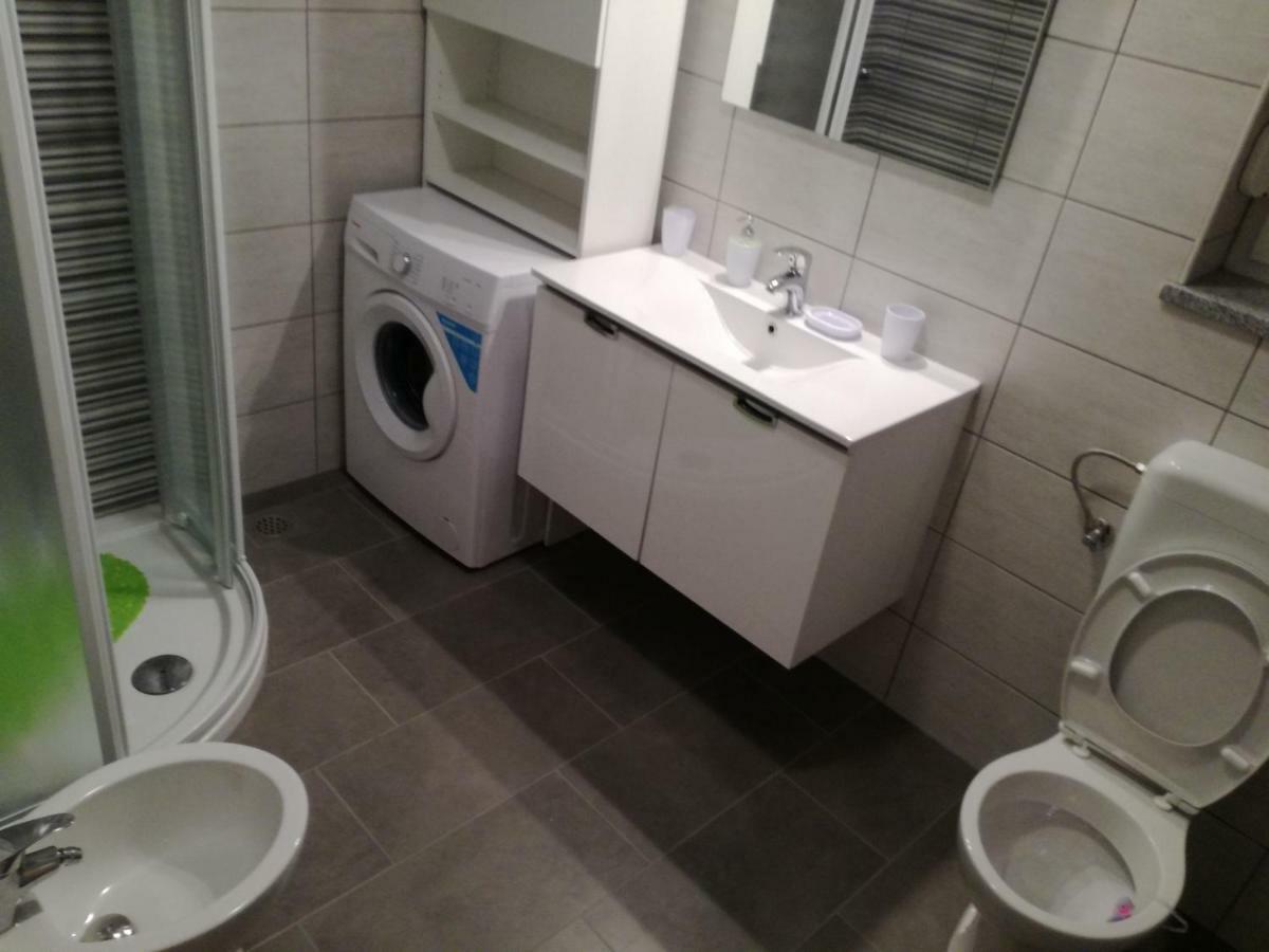 Apartイゾラ エクステリア 写真