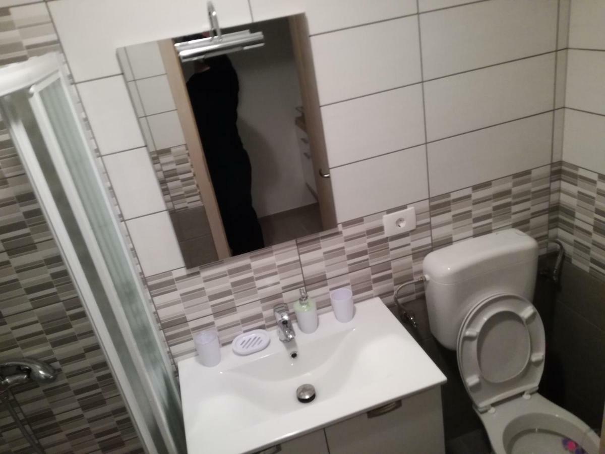 Apartイゾラ エクステリア 写真