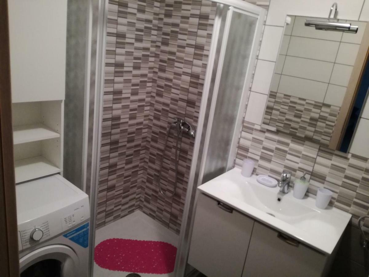Apartイゾラ エクステリア 写真