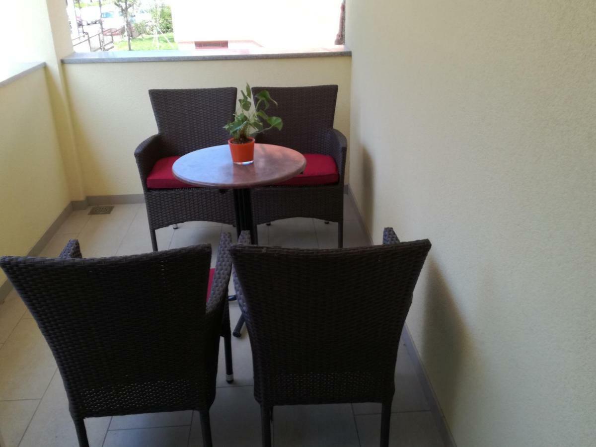 Apartイゾラ エクステリア 写真